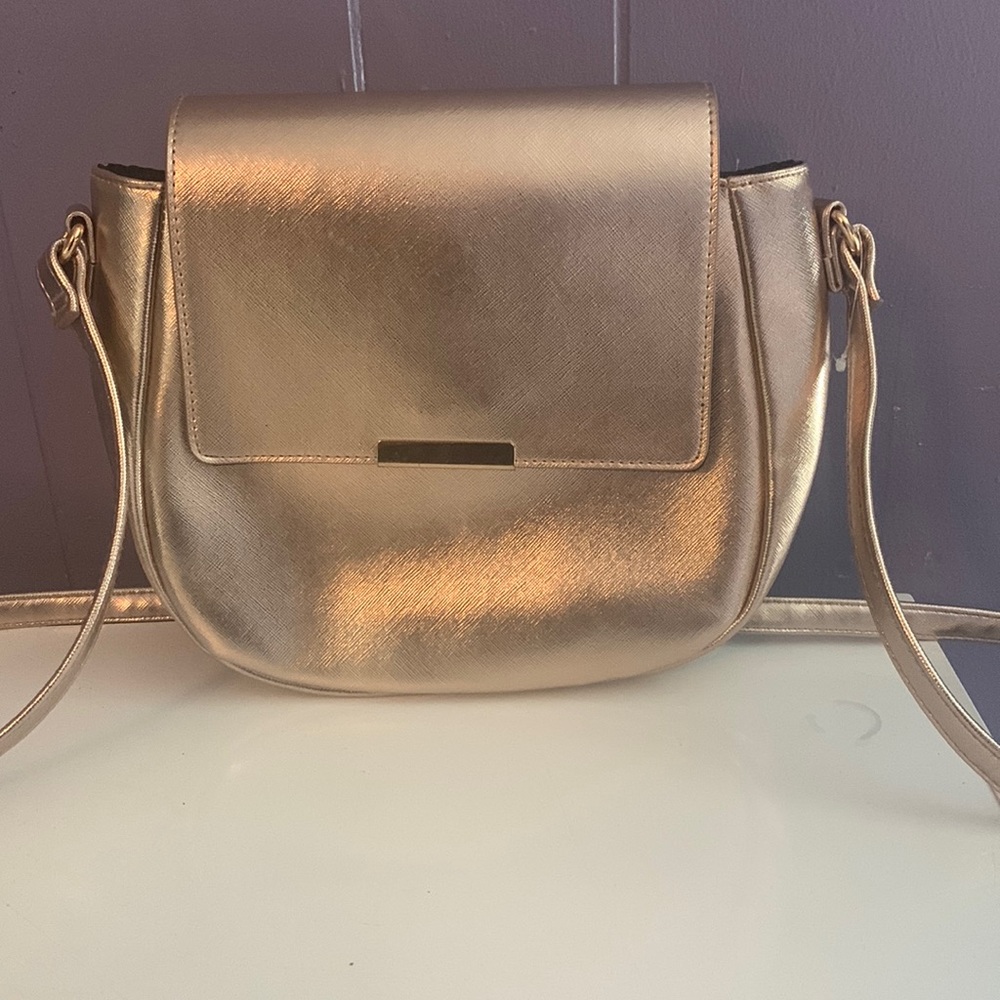 Crossbody bag